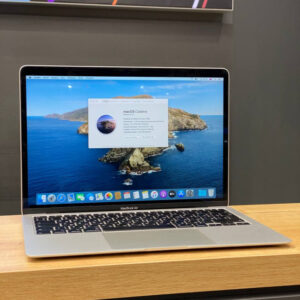 Б/У Apple MacBook Air 13 Retina, 256Gb, Silver (MWTK2) 2020