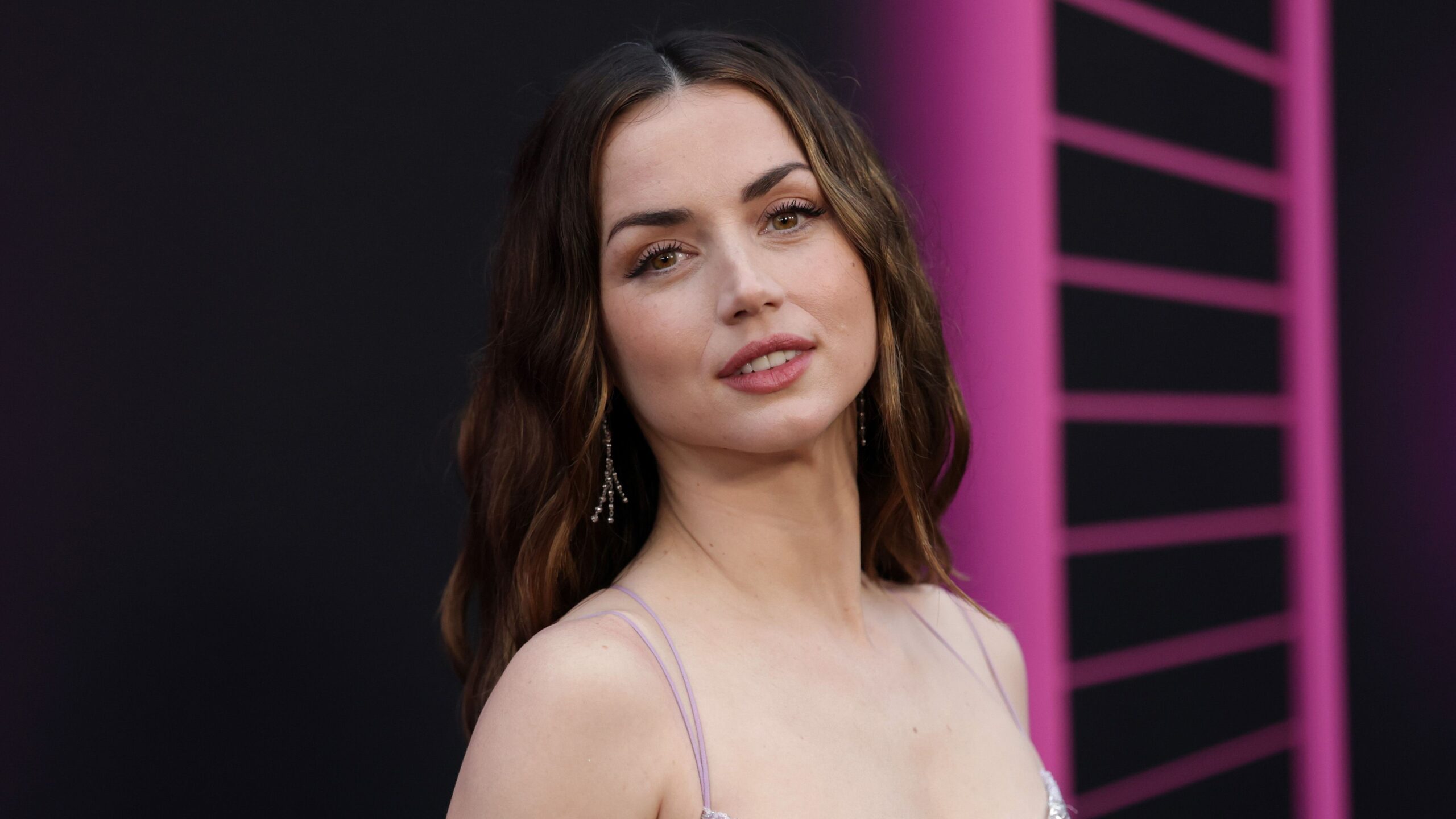 Неудача спин-оффа «Джон Уик»: фильм «Балерина» приносит Lionsgate миллиардные убытки и ставит под угрозу будущее франшизы
