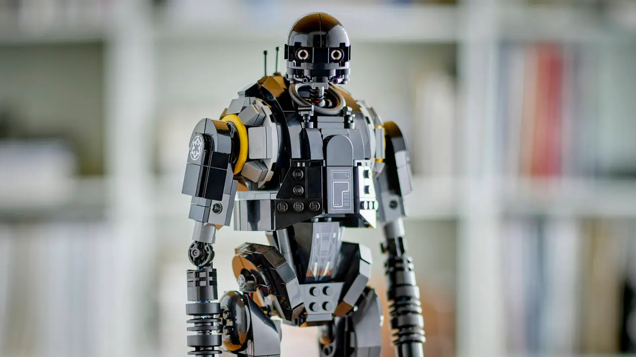 Модуль LEGO К-2SO: Воплощение культового дроида из «Изгой-один» и «Андор»