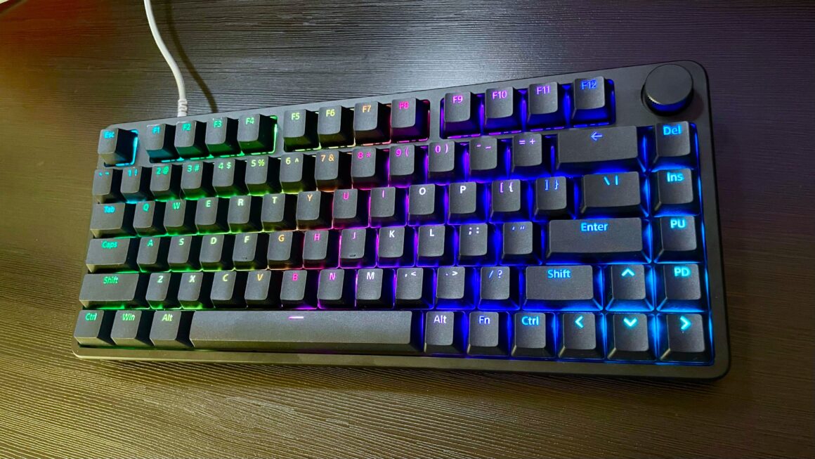 Обзор Sony Inzone KBD-H75: Высокотехнологичная игровая клавиатура премиум-класса